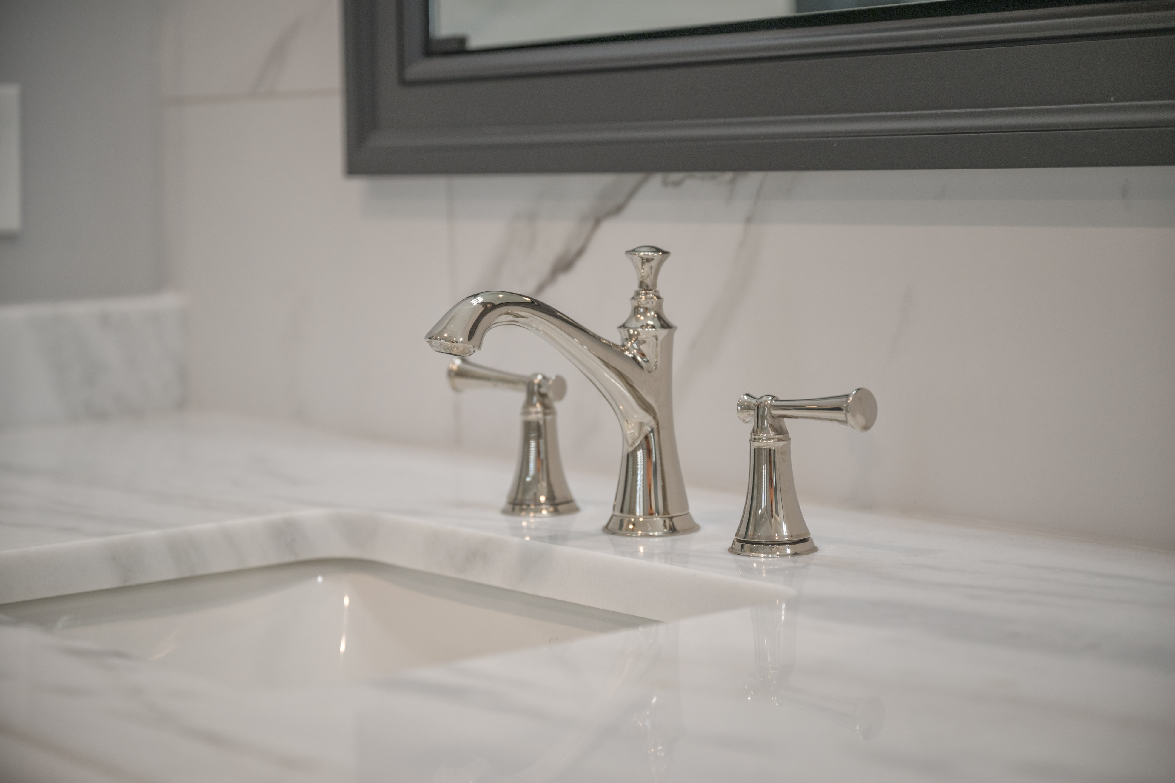 1100 Fox Bend image 31